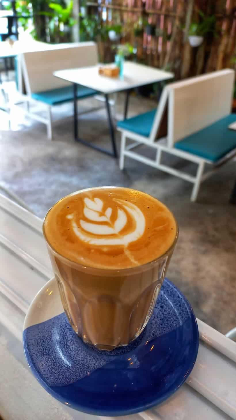 desayunar en koh tao